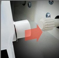 VEN 501 원료통을 본체에 끼우는 모습